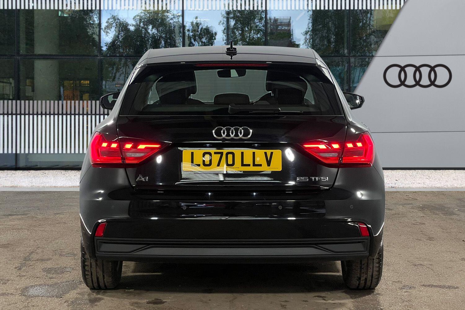 Used Audi A1 for sale - 77909736: Photo 8