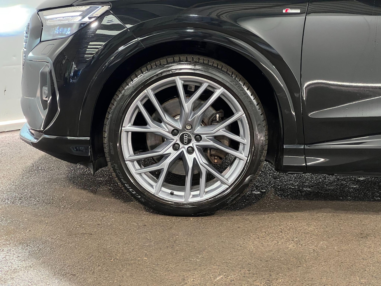 Used Audi Q4 e-tron 2022 for sale - 77671865: Photo 3