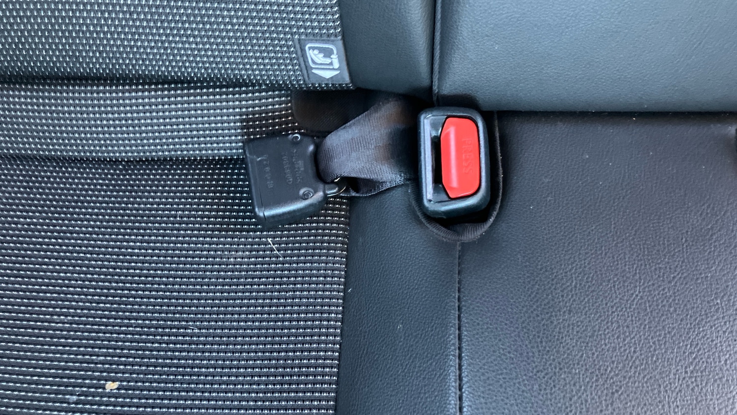 Used Toyota Yaris 2017 for sale - 76799033: Photo 17