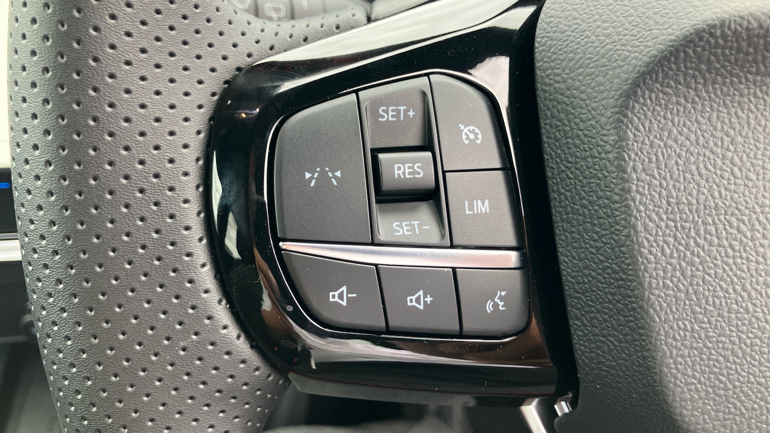 Used Ford Puma 2025 for sale - 76384234: Photo 21