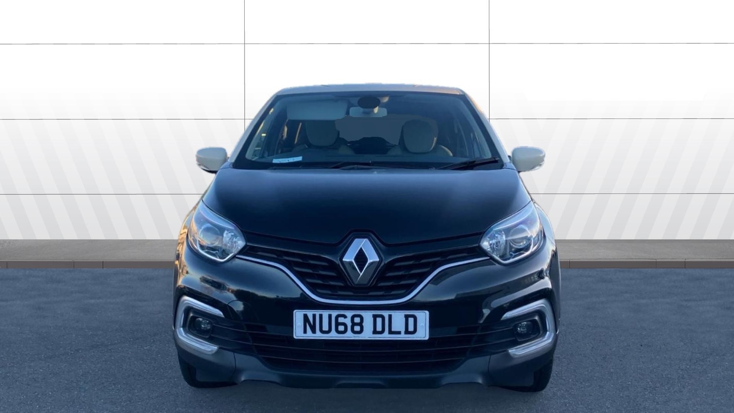 Used Renault Captur 2018 for sale - 76655760: Photo 3