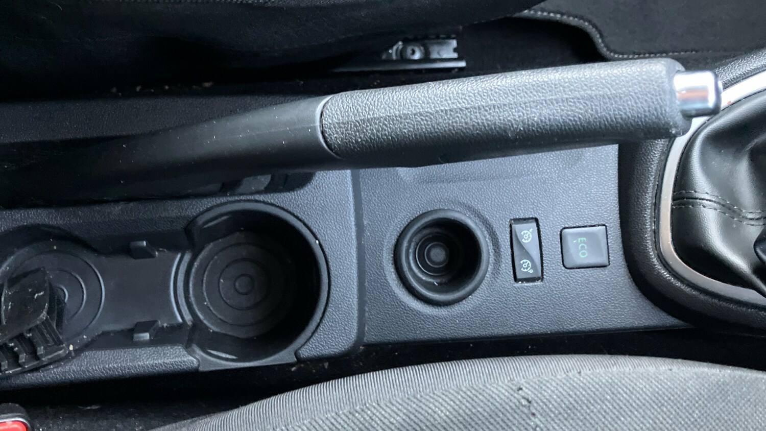 Used Renault Captur 2018 for sale - 76655760: Photo 32