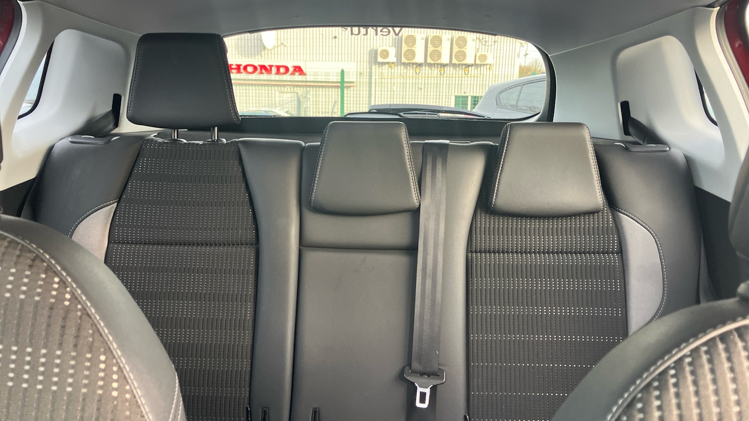 Used Peugeot 2008 2018 for sale - 77590259: Photo 15