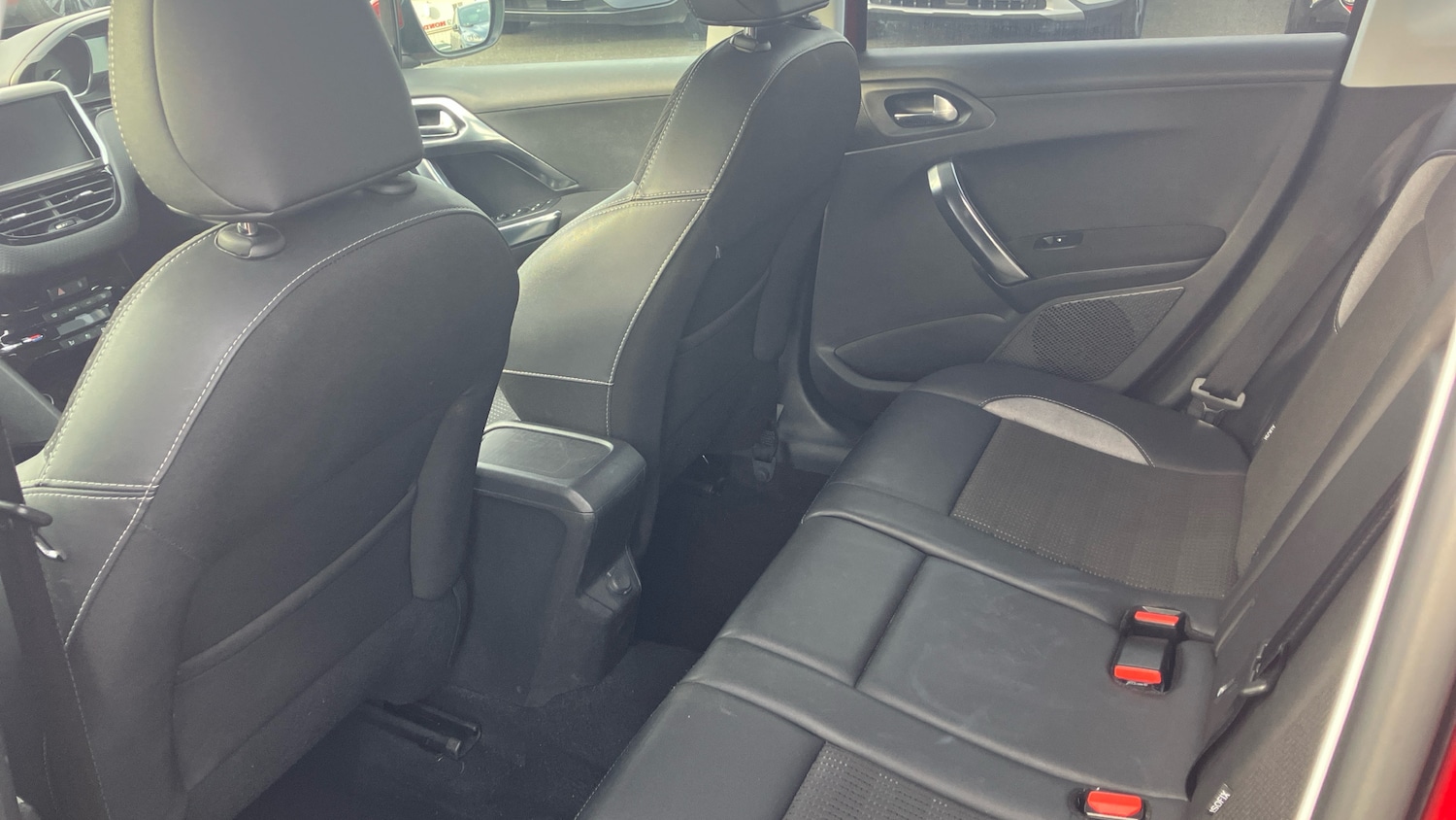 Used Peugeot 2008 2018 for sale - 77590259: Photo 16