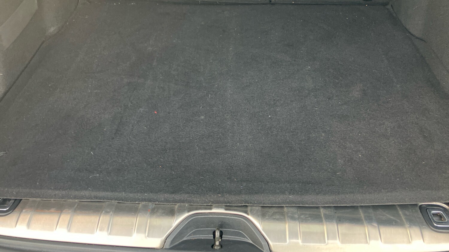 Used Peugeot 2008 2018 for sale - 77590259: Photo 31