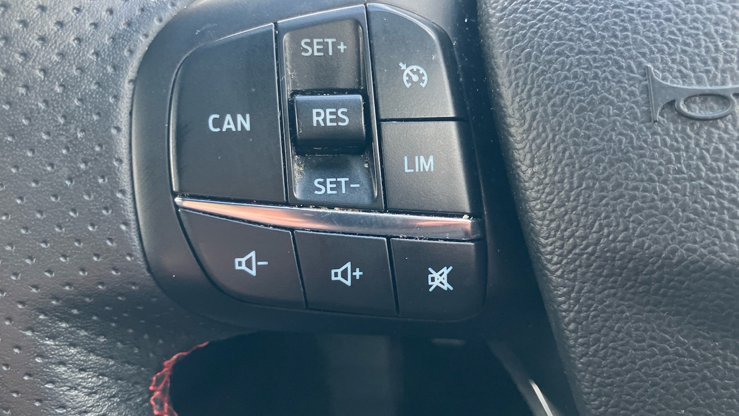 Used Ford Focus 2023 for sale - 76354891: Photo 21