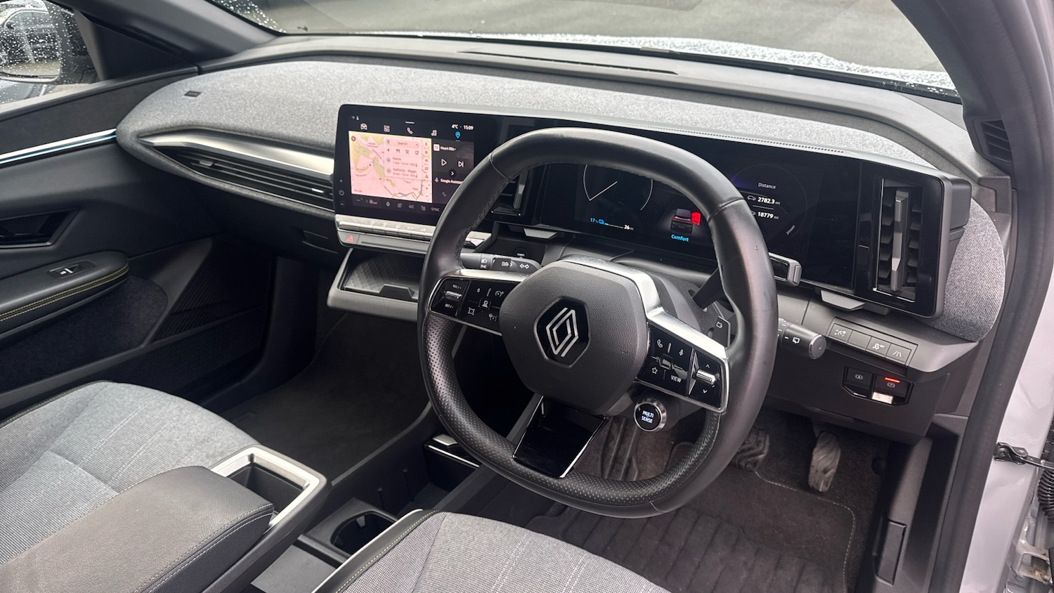 Used Renault Megane E Tech 2022 for sale - 77300286: Photo 11