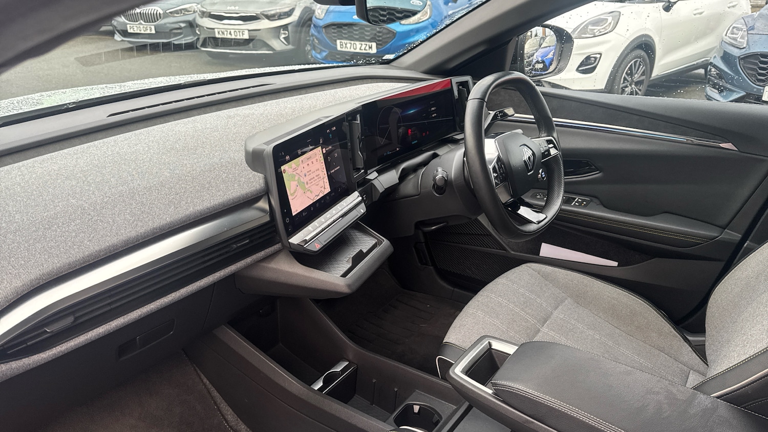 Used Renault Megane E Tech 2022 for sale - 77300286: Photo 9