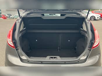 Used Ford Fiesta 2017 for sale - 79716725: Photo