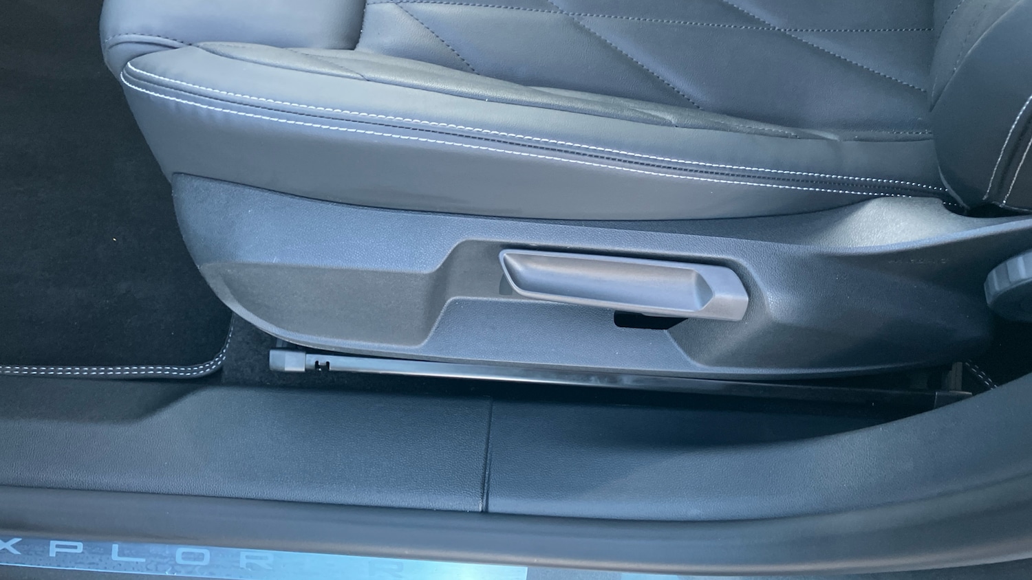 Used Ford Explorer 2025 for sale - 77033315: Photo 21