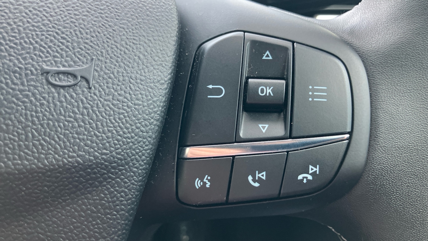 Used Ford Puma 2023 for sale - 76918122: Photo 23