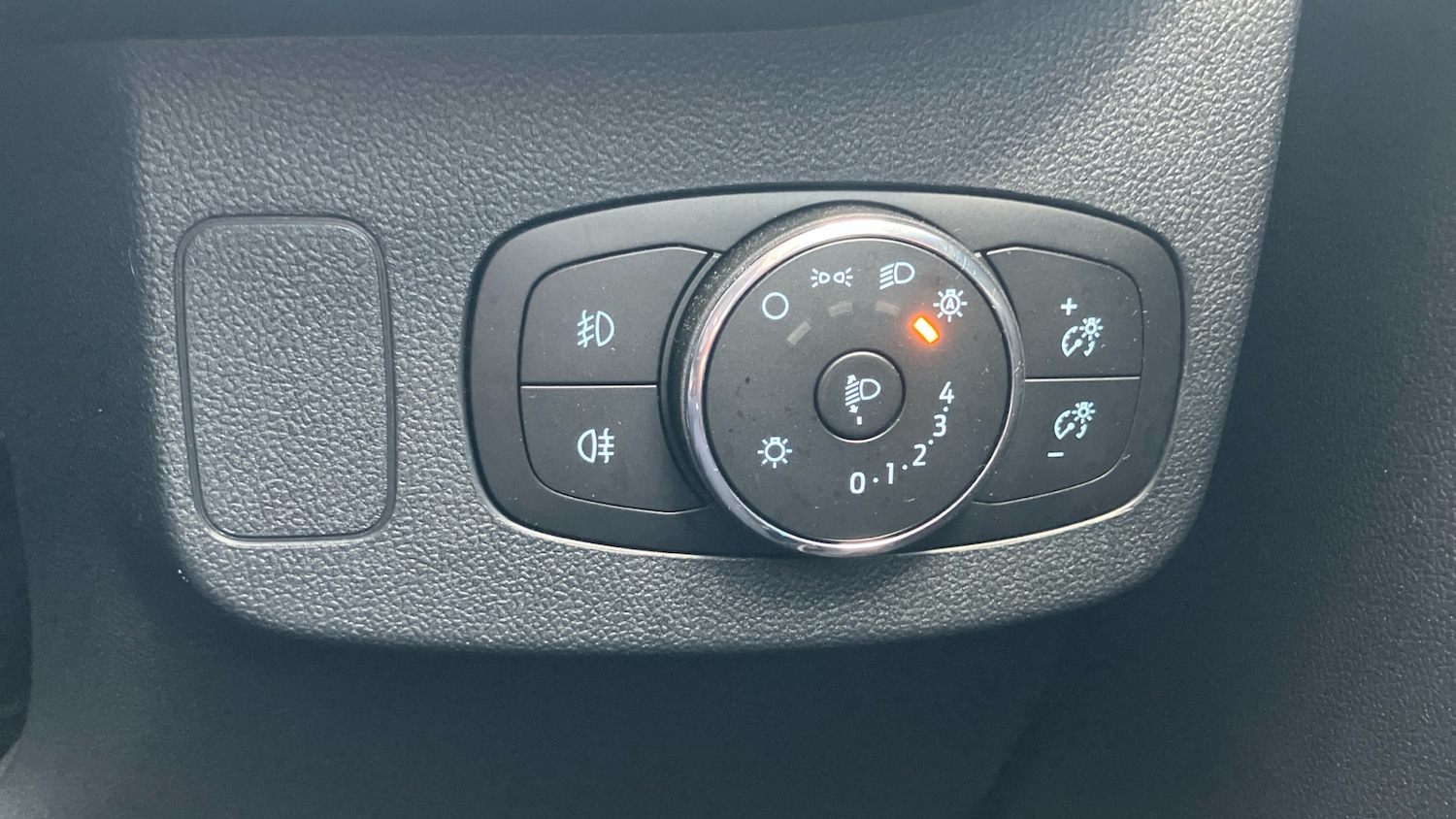 Used Ford Puma 2023 for sale - 76918122: Photo 24