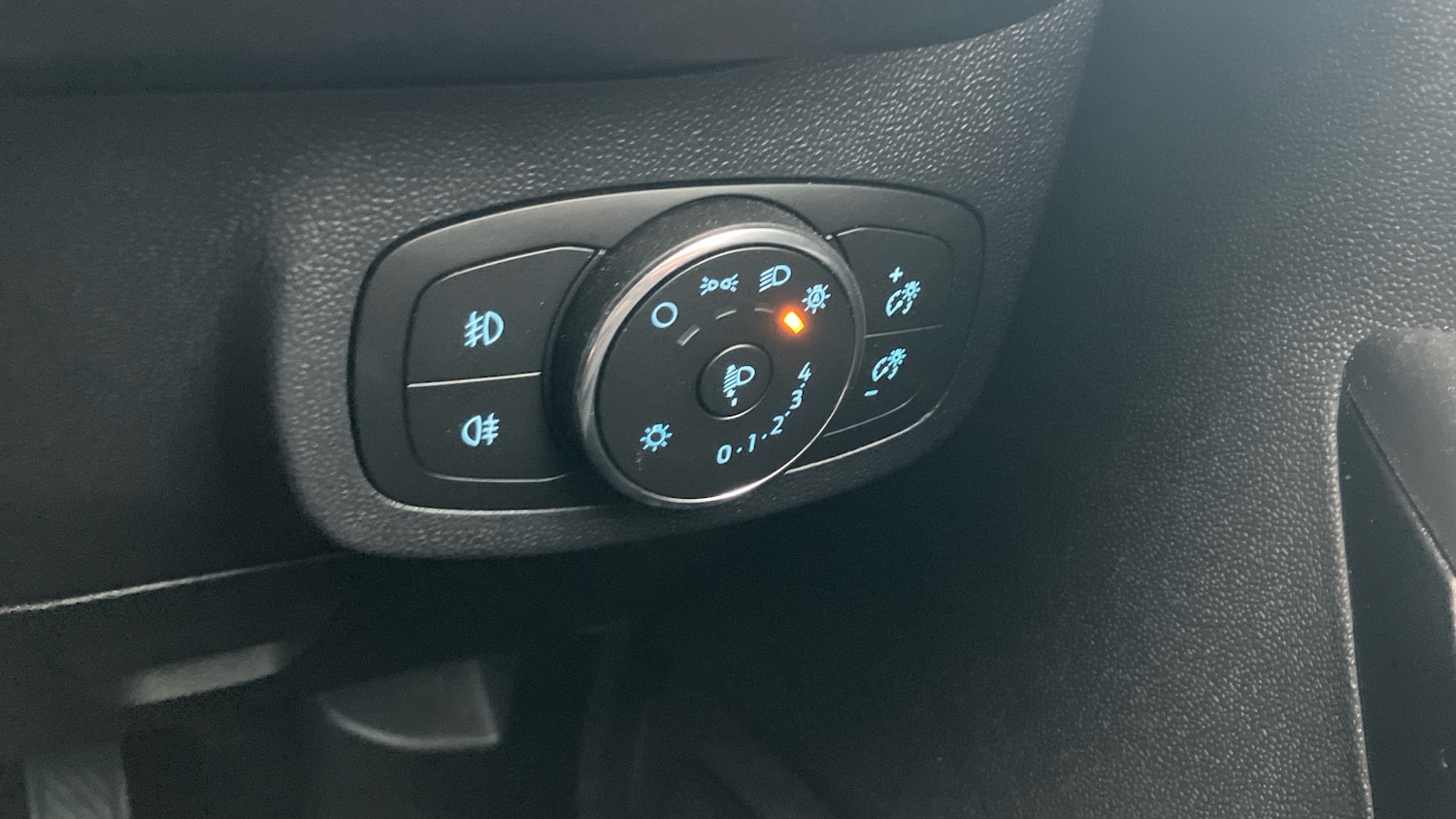 Used Ford Fiesta 2023 for sale - 78070195: Photo 25