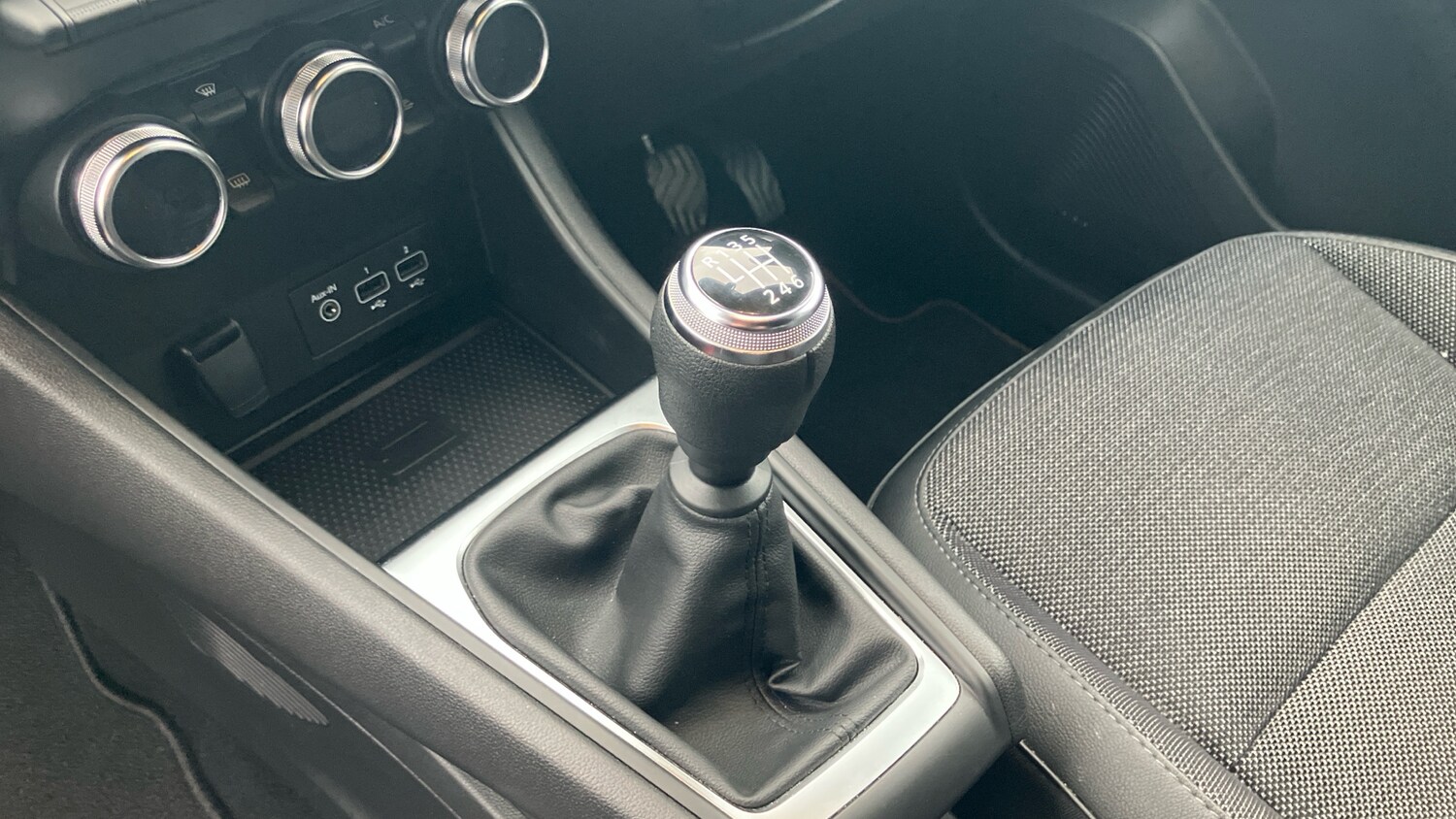 Used Renault Captur 2023 for sale - 77964748: Photo 13