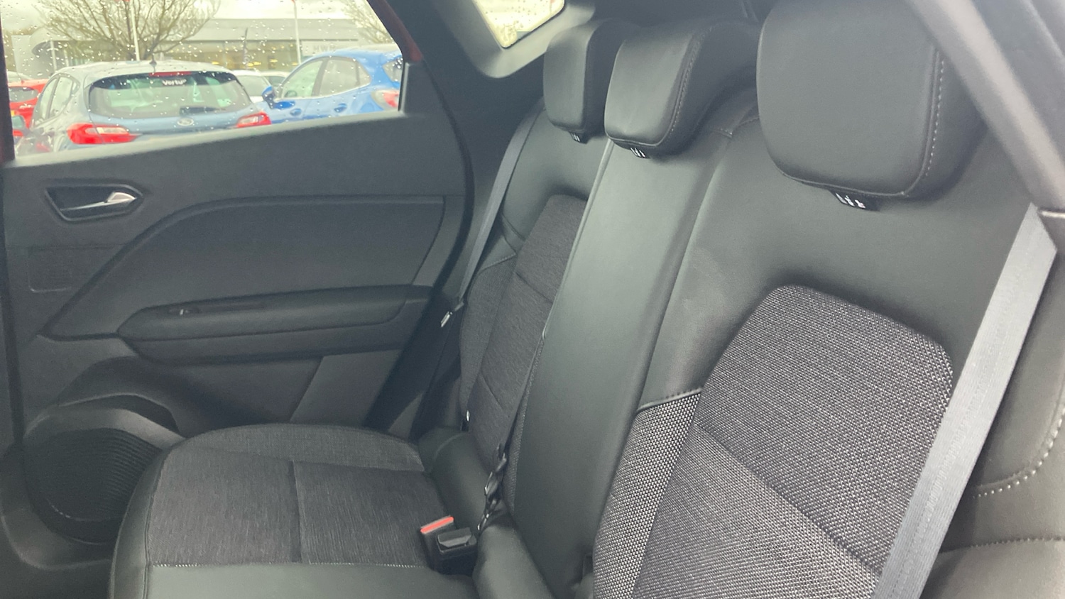 Used Renault Captur 2023 for sale - 77964748: Photo 16