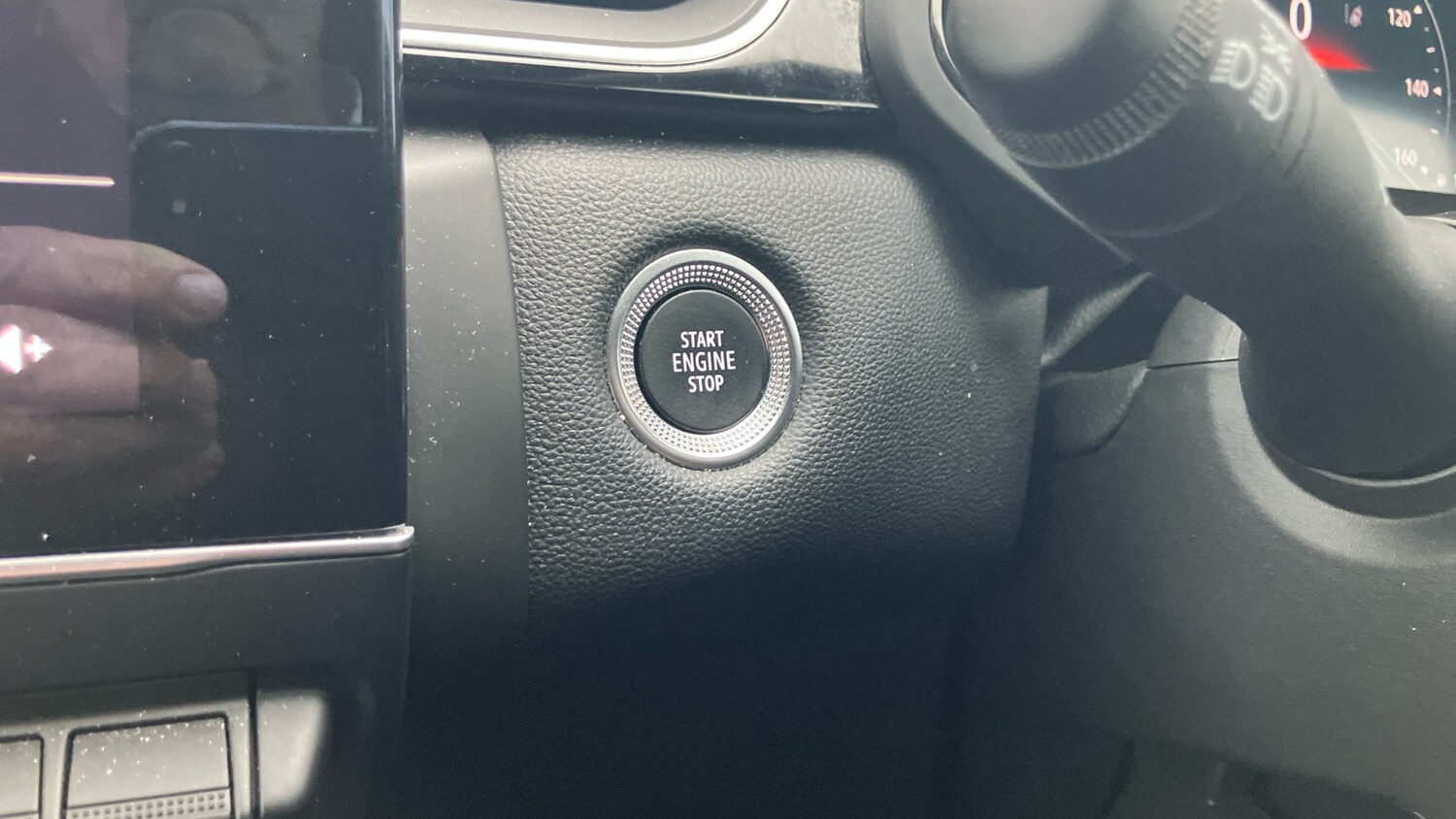 Used Renault Captur 2023 for sale - 77964748: Photo 28