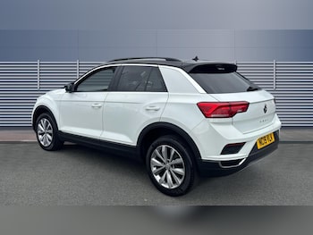 Used Volkswagen T-Roc 2019 for sale - 75421636: Photo