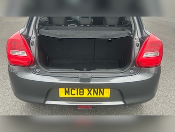 Used Suzuki Swift 2018 for sale - 79514331: Photo