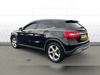Used Mercedes-Benz GLA 2018 for sale - 78236529: Photo