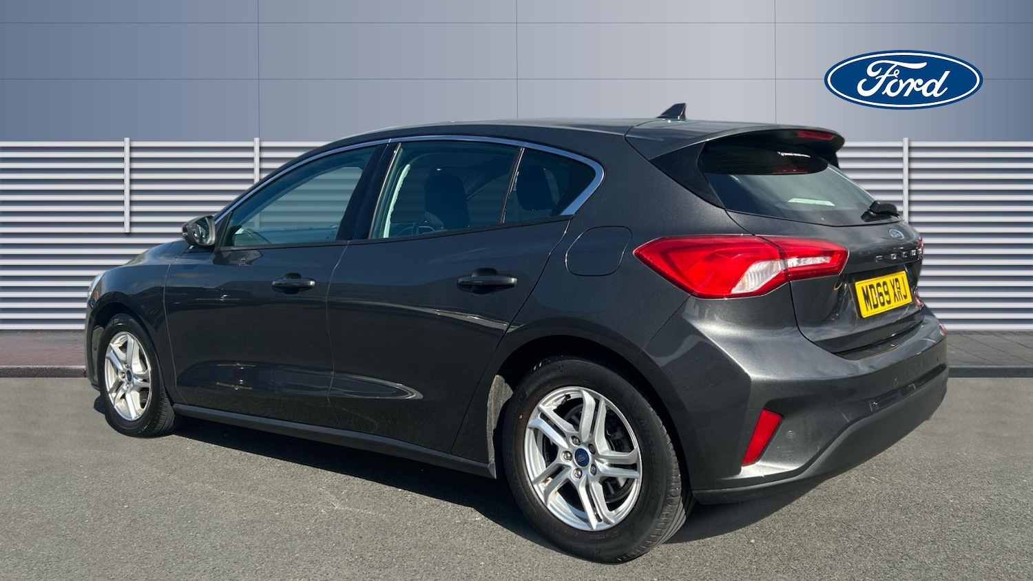 Used Ford Focus 2020 for sale - 78122885: Photo 2