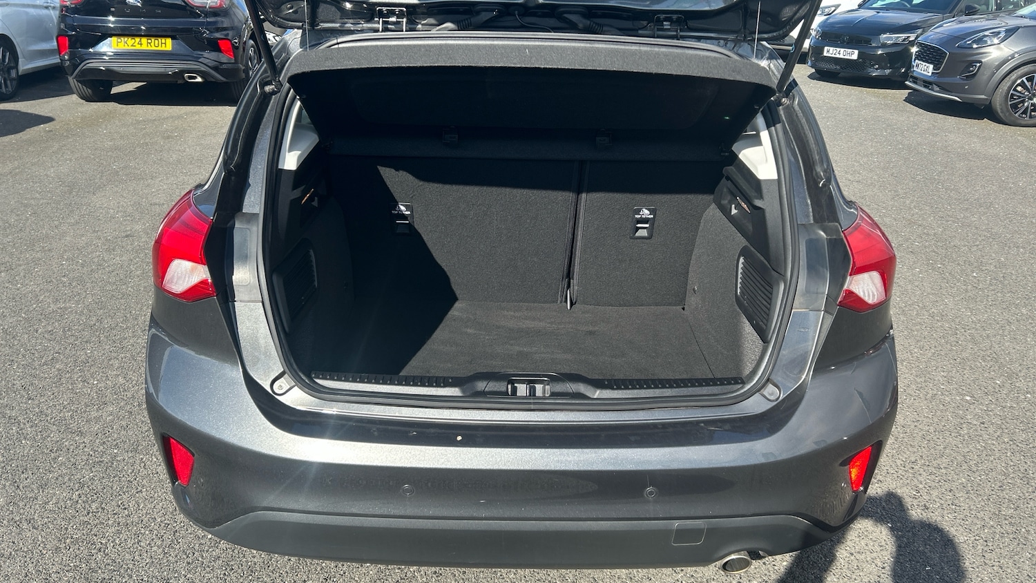 Used Ford Focus 2020 for sale - 78122885: Photo 4