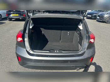 Used Ford Focus 2020 for sale - 78122885: Photo