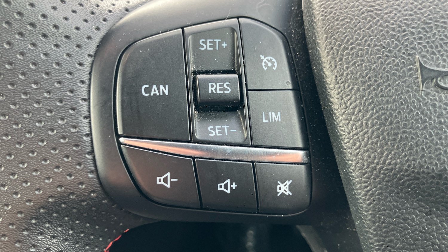 Used Ford Puma 2023 for sale - 77932506: Photo 21