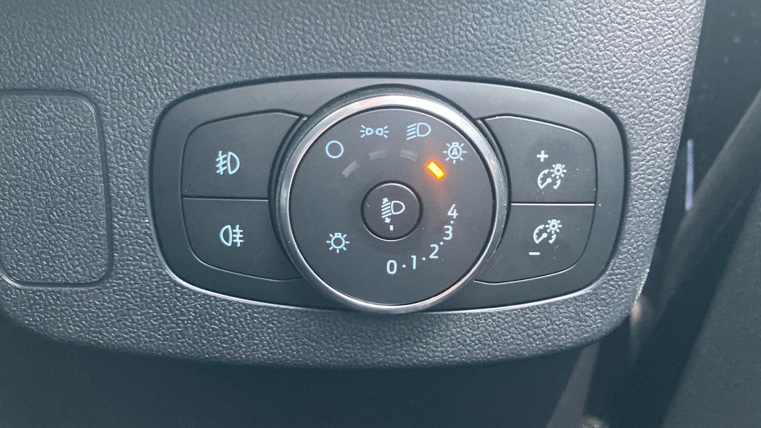 Used Ford Puma 2023 for sale - 77845140: Photo 30