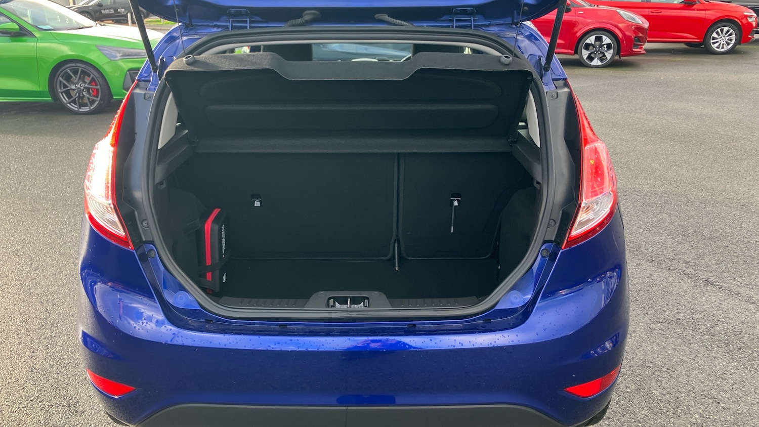 Used Ford Fiesta 2017 for sale - 76401903: Photo 4