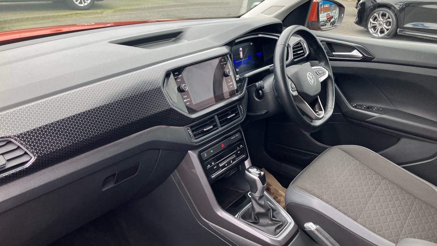 Used Volkswagen T-Cross 2023 for sale - 77521919: Photo 9