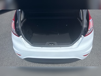 Used Ford Fiesta 2015 for sale - 79098006: Photo