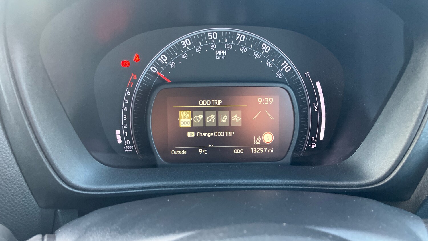 Used Toyota Aygo X 2023 for sale - 76894385: Photo 18