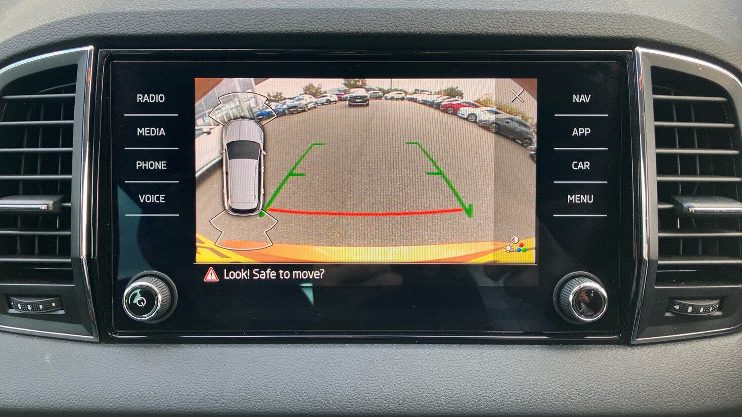 Used Skoda Karoq 2022 for sale - 76101254: Photo 27