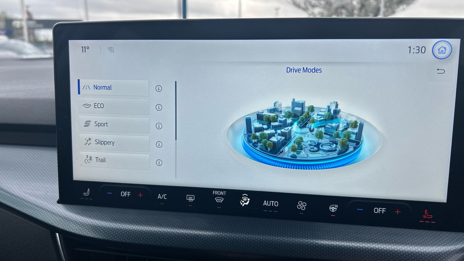 Used Ford Focus 2024 for sale - 78011469: Photo 32