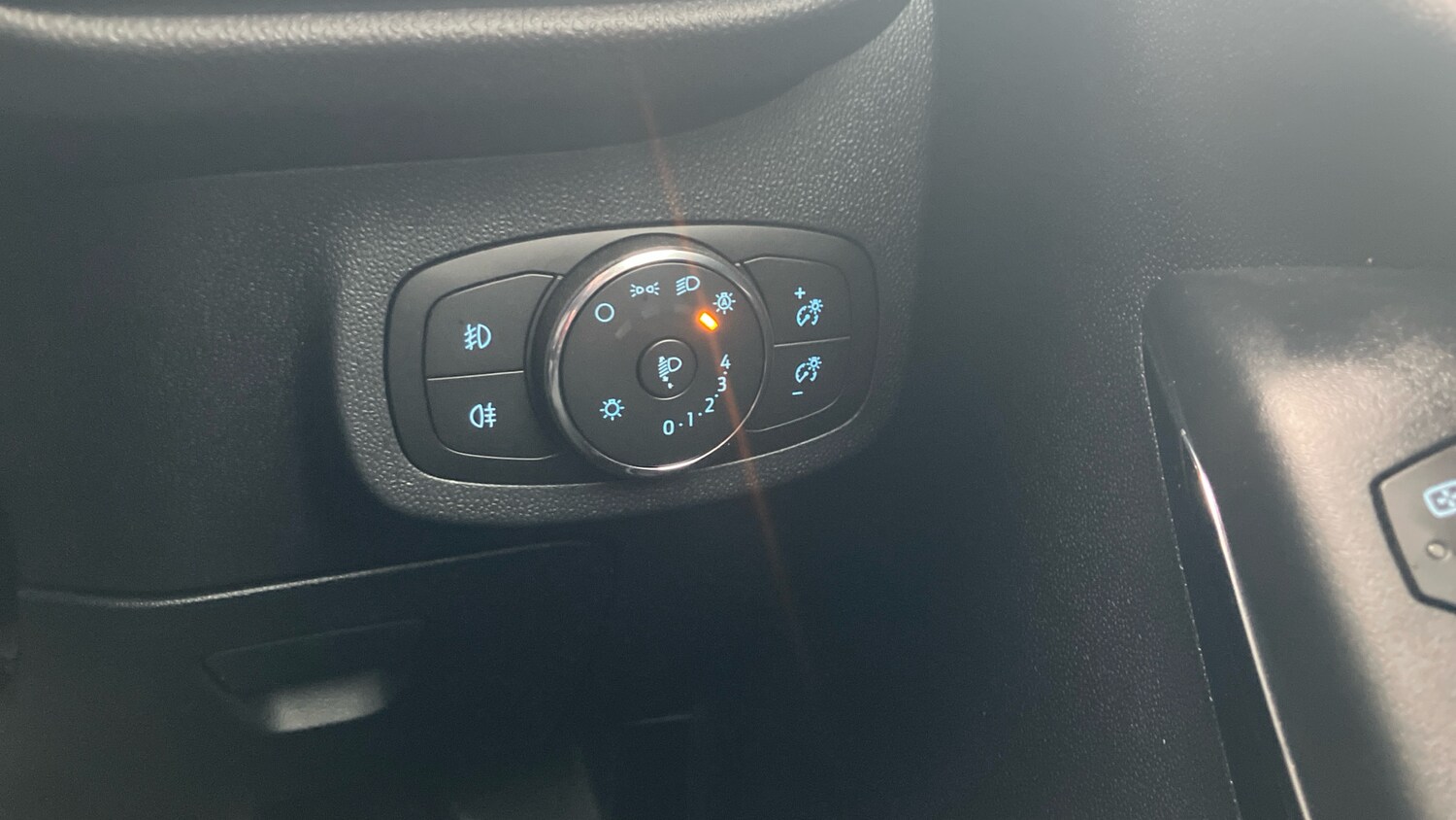 Used Ford Fiesta 2023 for sale - 77323822: Photo 23