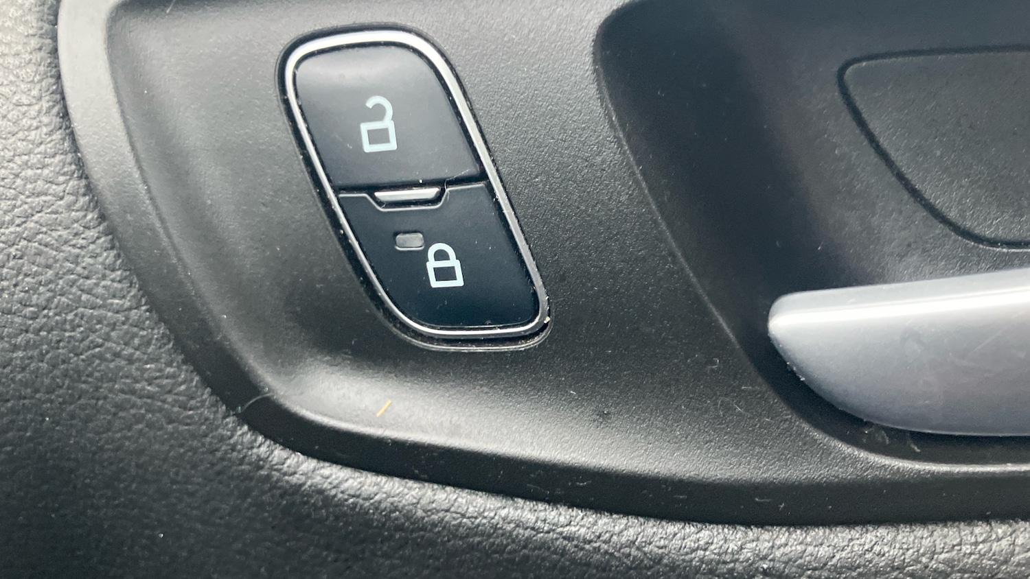 Used Ford Kuga 2019 for sale - 76969680: Photo 28