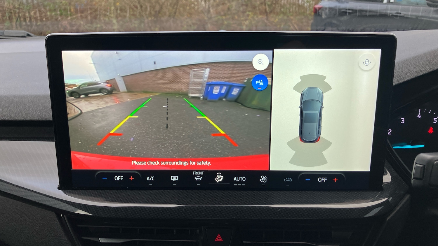 Used Ford Focus 2023 for sale - 76903833: Photo 27