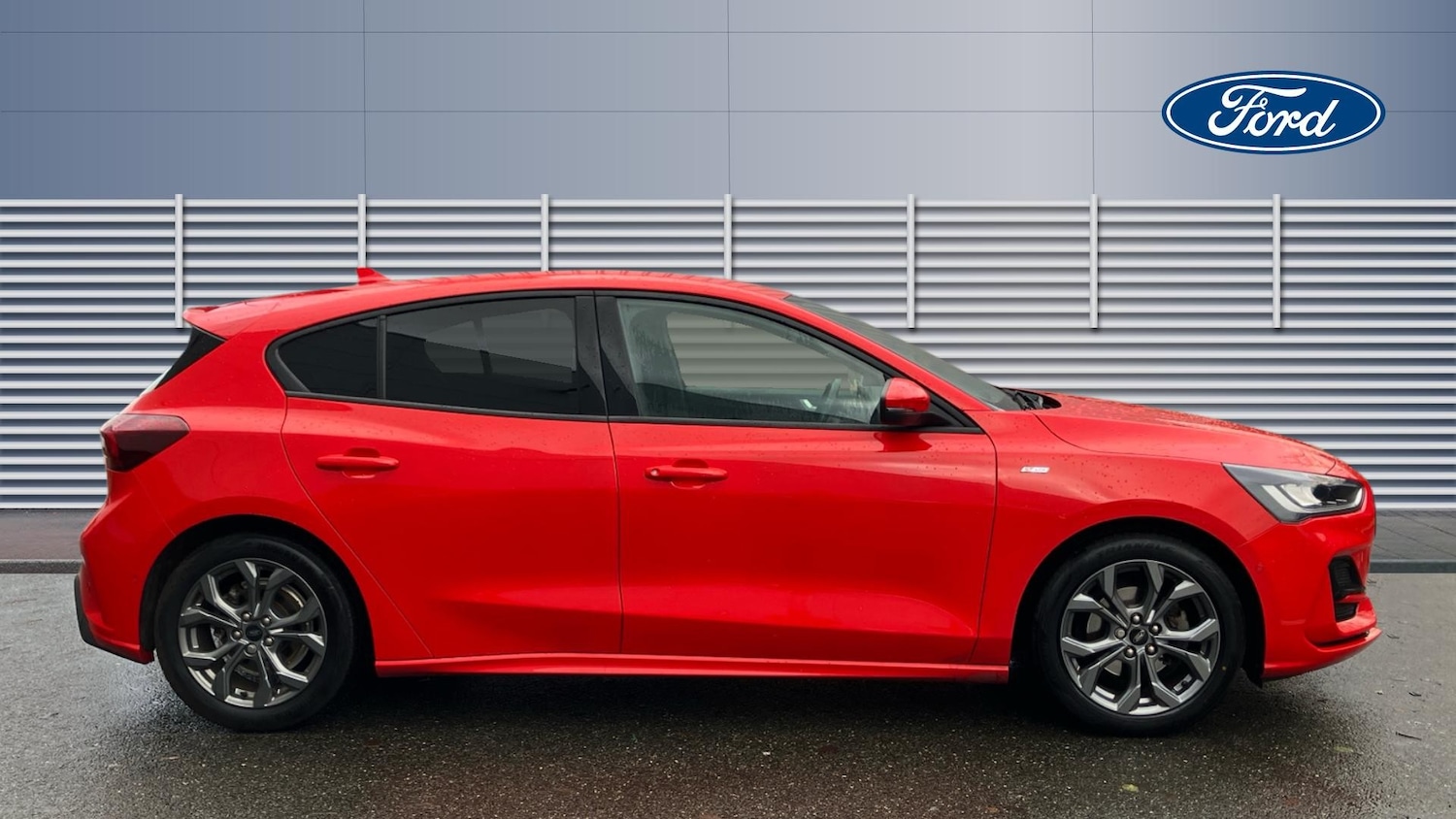 Used Ford Focus 2023 for sale - 76903833: Photo 5