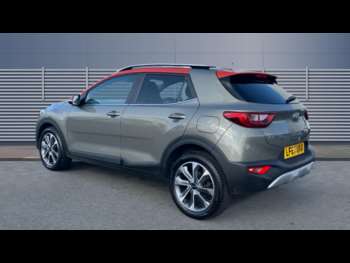 Used Kia Stonic 2017 for sale - 74950611: Photo