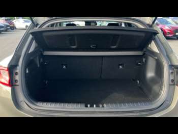 Used Kia Stonic 2017 for sale - 74950611: Photo
