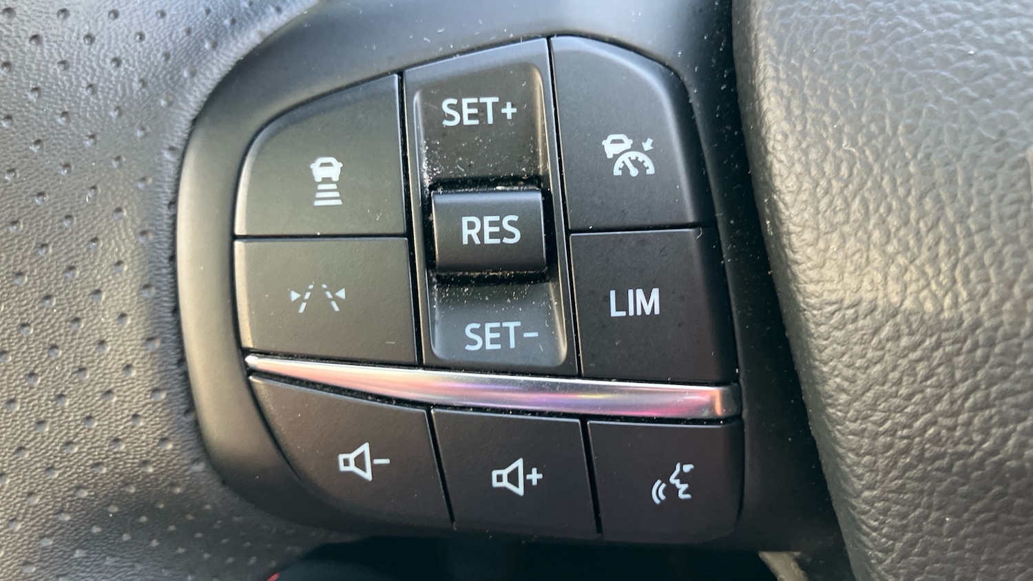 Used Ford Kuga 2025 for sale - 76918126: Photo 21