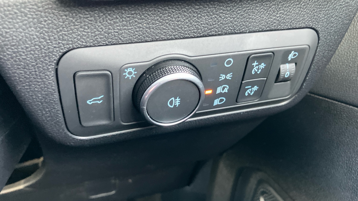 Used Ford Kuga 2025 for sale - 76918126: Photo 25