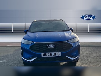 Used Ford Kuga 2025 for sale - 76918126: Photo