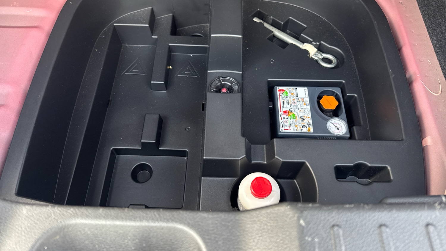 Used Nissan Juke 2020 for sale - 76490342: Photo 42