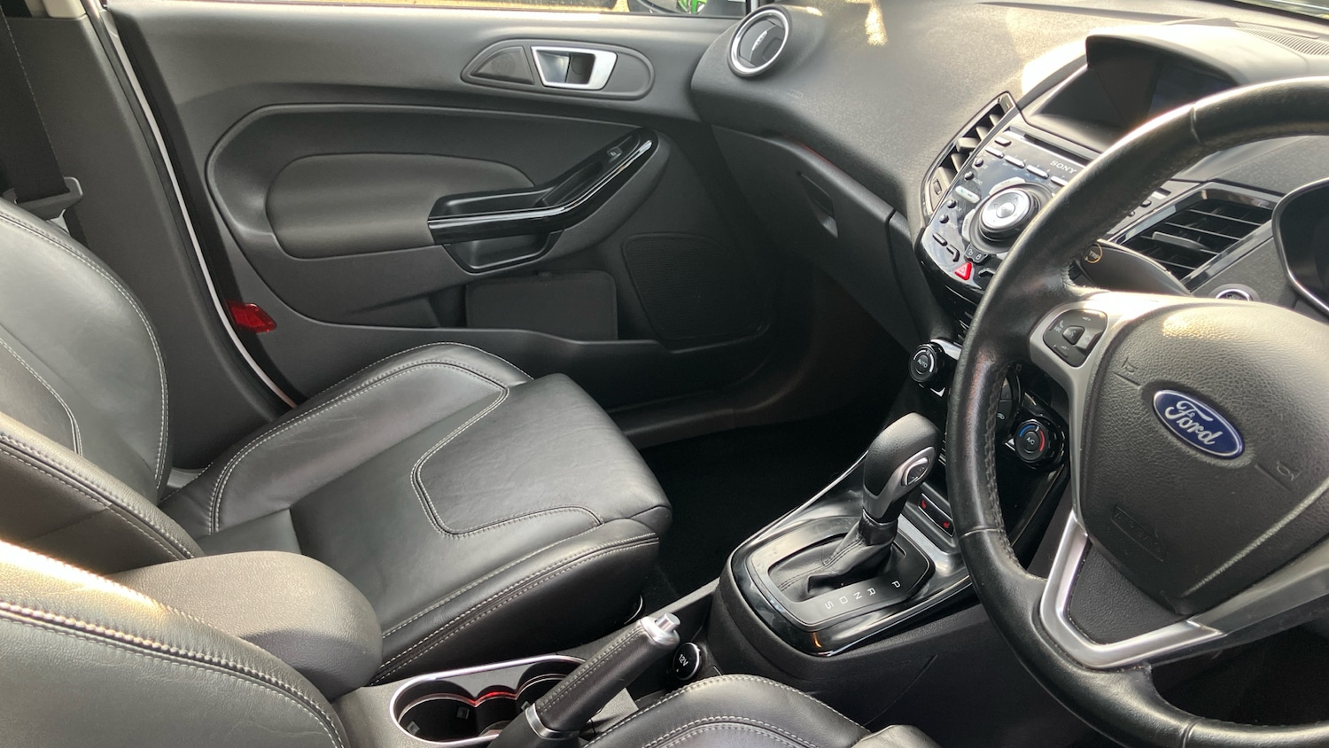 Used Ford Fiesta 2017 for sale - 77207350: Photo 14