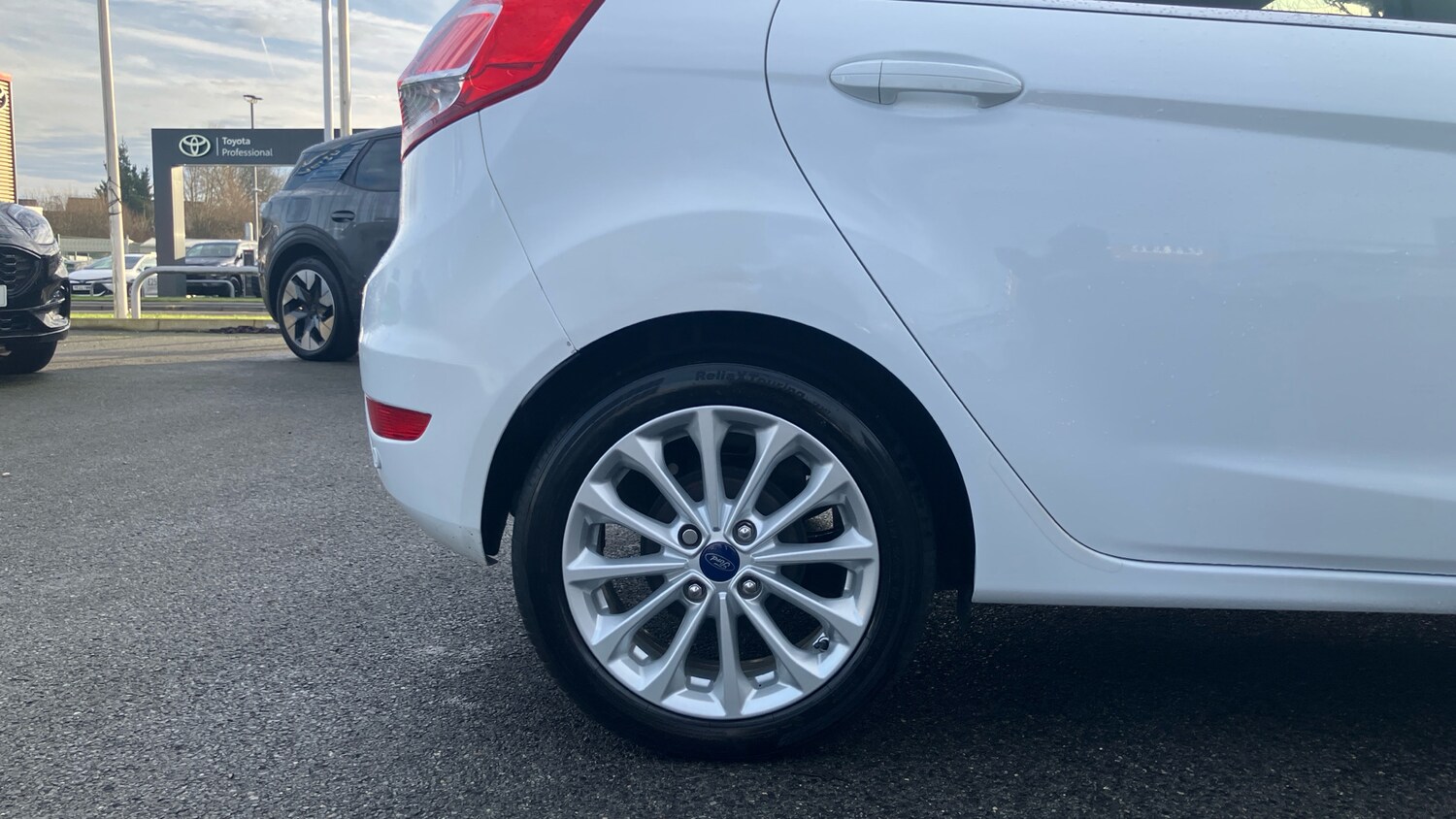 Used Ford Fiesta 2017 for sale - 77207350: Photo 7