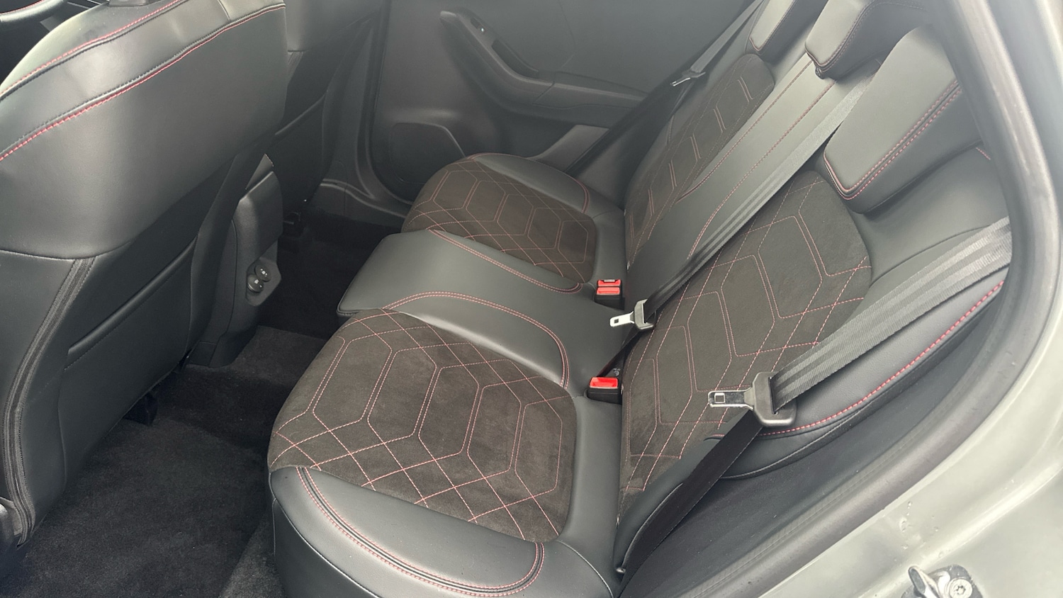 Used Ford Puma 2024 for sale - 76464368: Photo 16