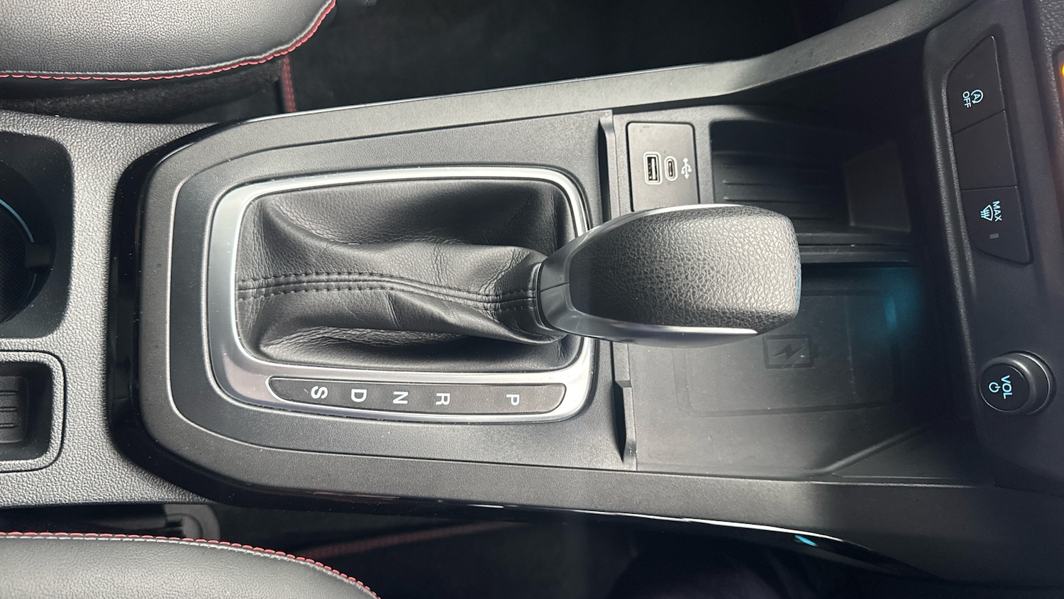 Used Ford Puma 2024 for sale - 76464368: Photo 29