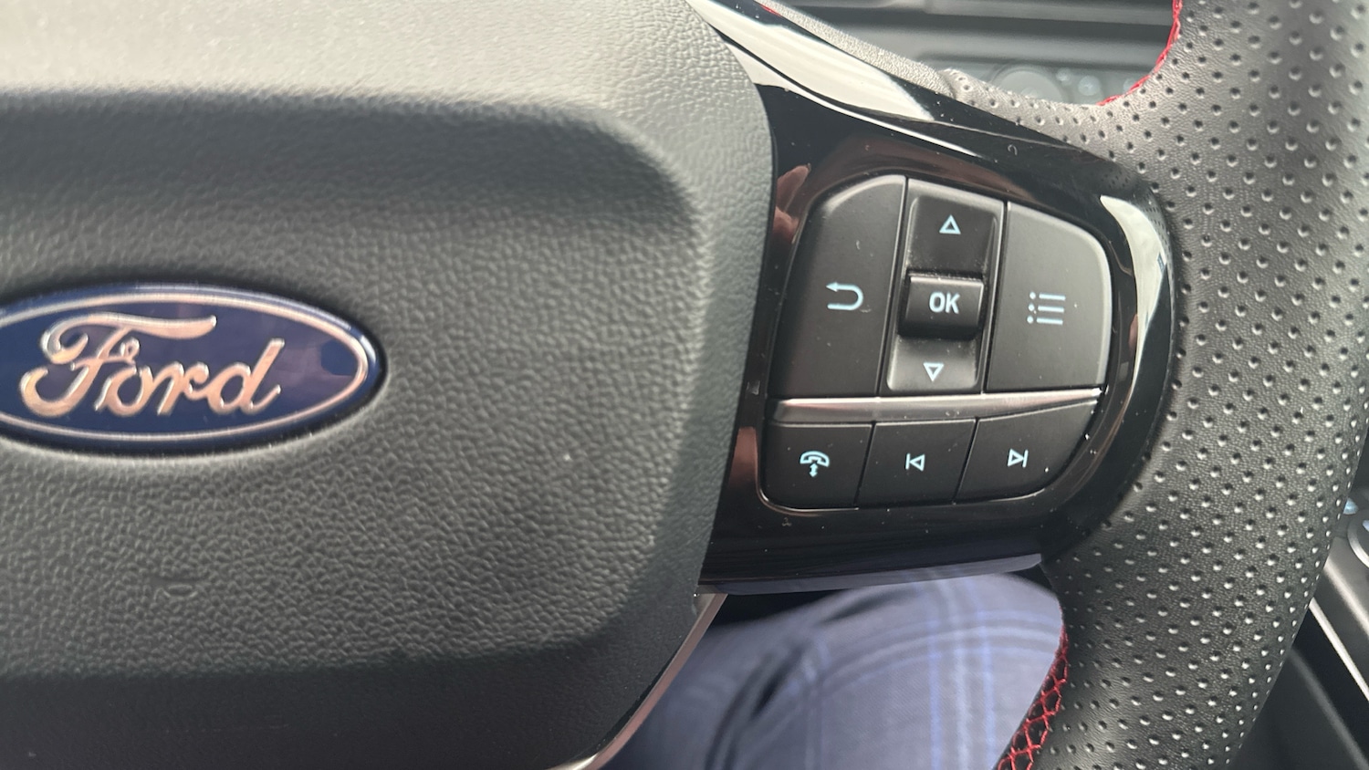 Used Ford Puma 2024 for sale - 76464368: Photo 33