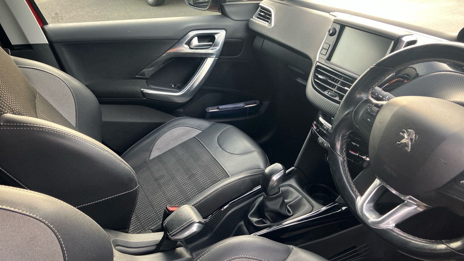 Used Peugeot 2008 2018 for sale - 78109319: Photo 14